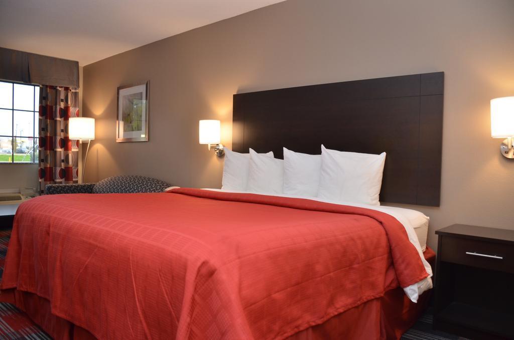 Quality Inn Near Parc Накітош Екстер'єр фото